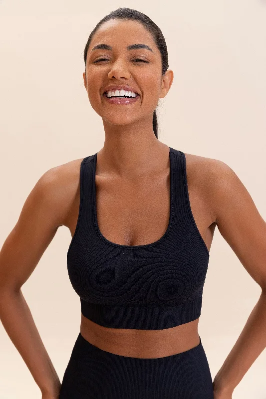 Move Seamless Sports Bra